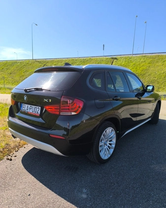 BMW X1 cena 37900 przebieg: 240000, rok produkcji 2010 z Nowa Sarzyna małe 781